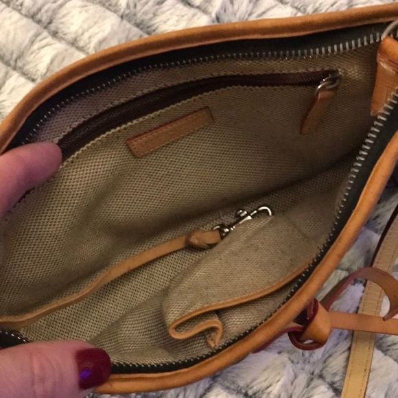 Stylish Brown Shoulder Bag - Picture 4 of 13